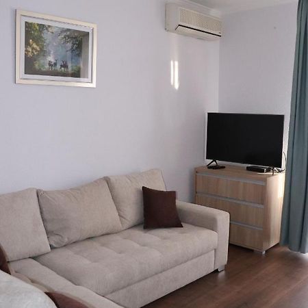 Liget Apartmanhaz Kehidakustány Dış mekan fotoğraf