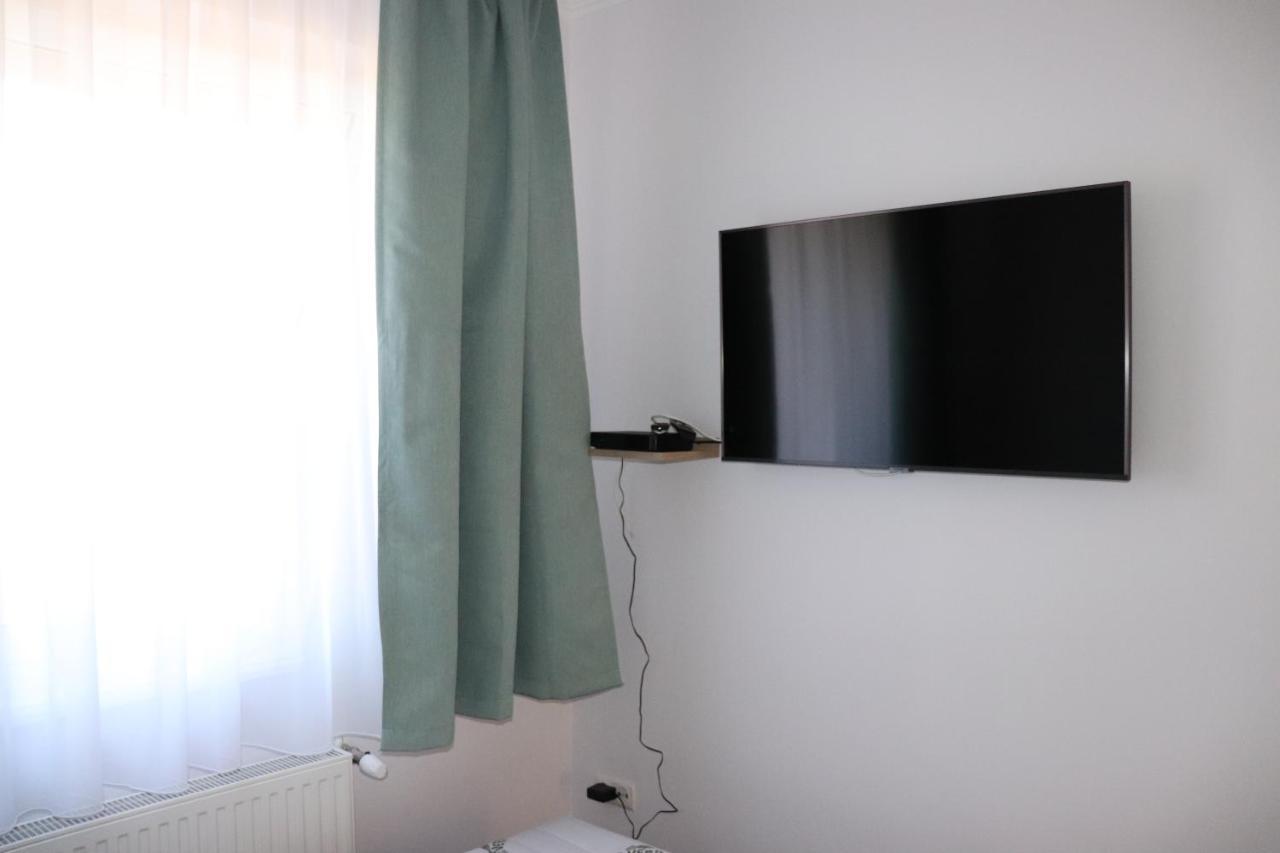 Liget Apartmanhaz Kehidakustány Dış mekan fotoğraf