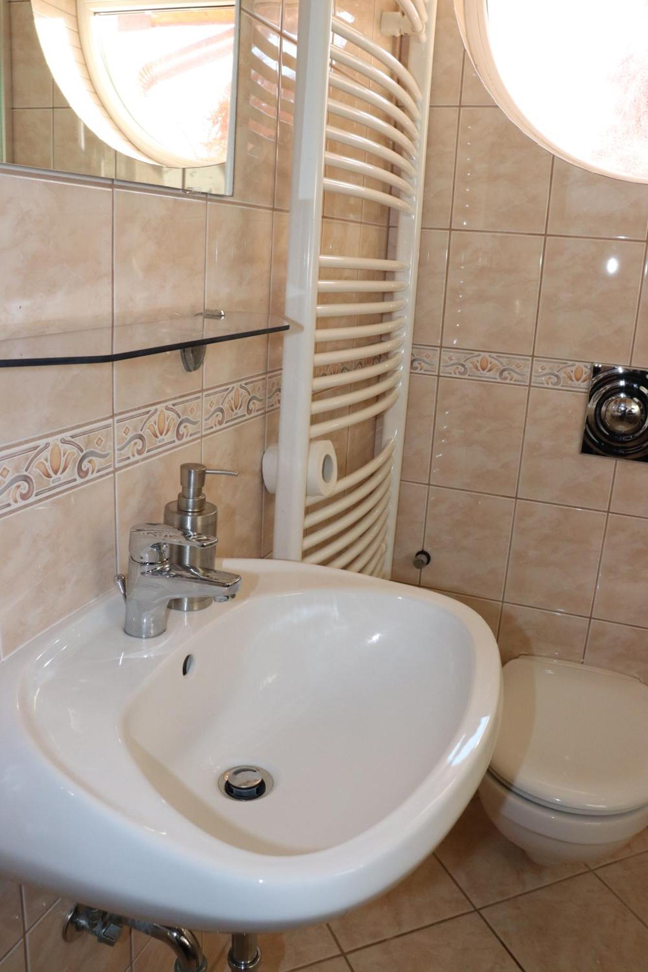 Liget Apartmanhaz Kehidakustány Dış mekan fotoğraf